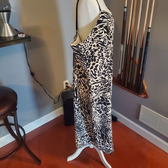 NWT Target x Sergio Hudson Animal Print Fitted Dress 3X - Picture 6 of 10